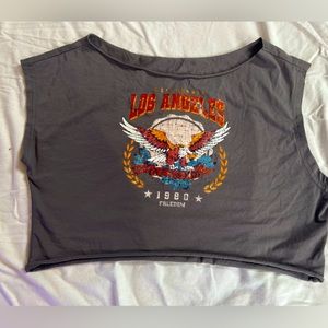 Asymmetrical loose fit crop top!